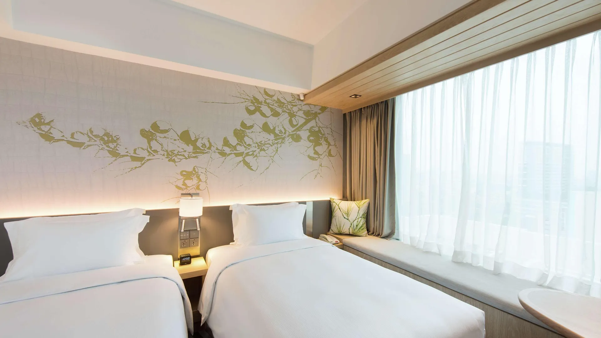 Hilton Garden Inn Singapore Serangoon 4*,