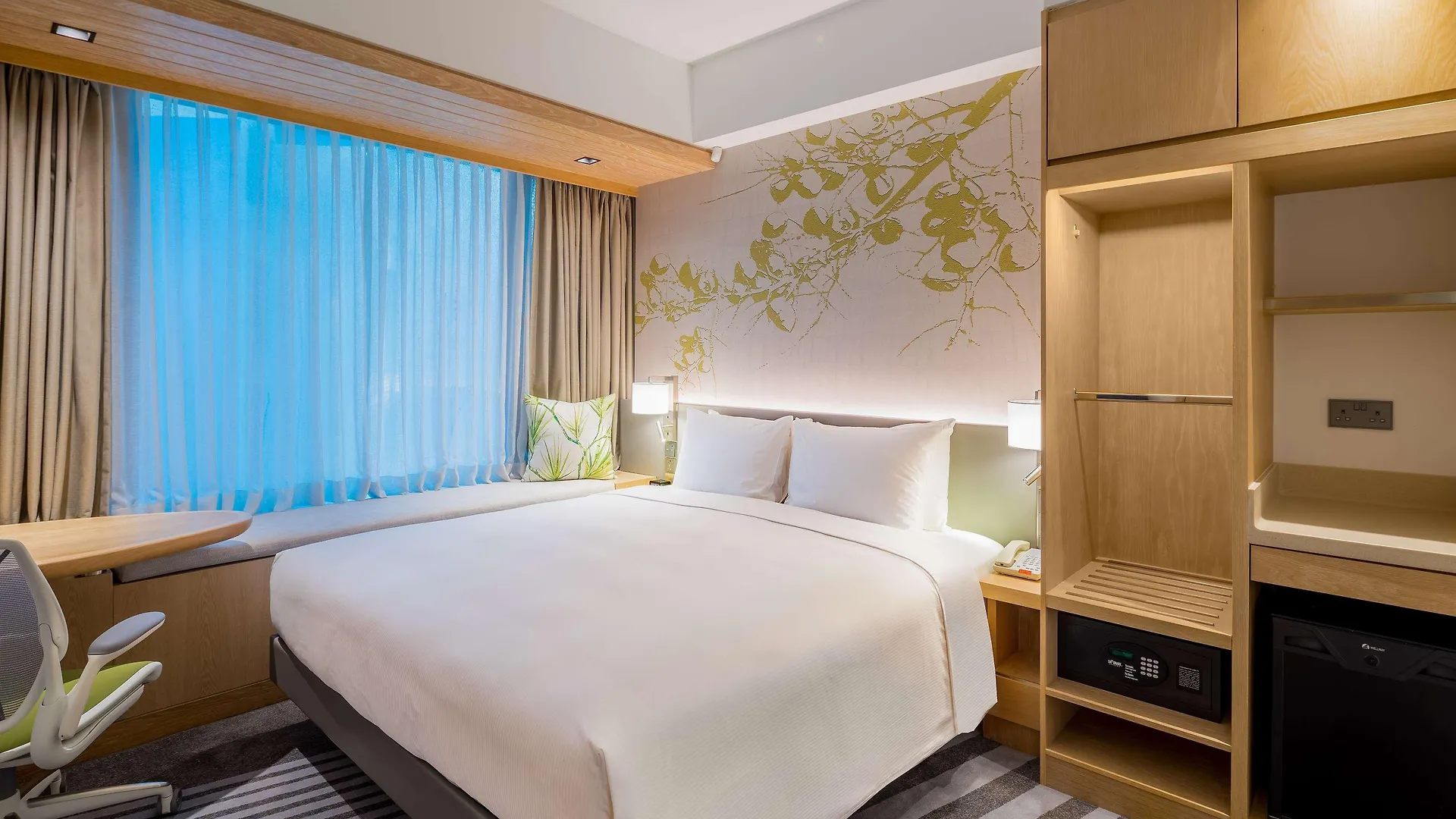 Hilton Garden Inn Singapore Serangoon 4*,  Singapore